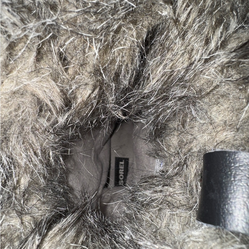 Sorel Tofino Women's Quilted Black Winter Boots - Picture 7 of 11